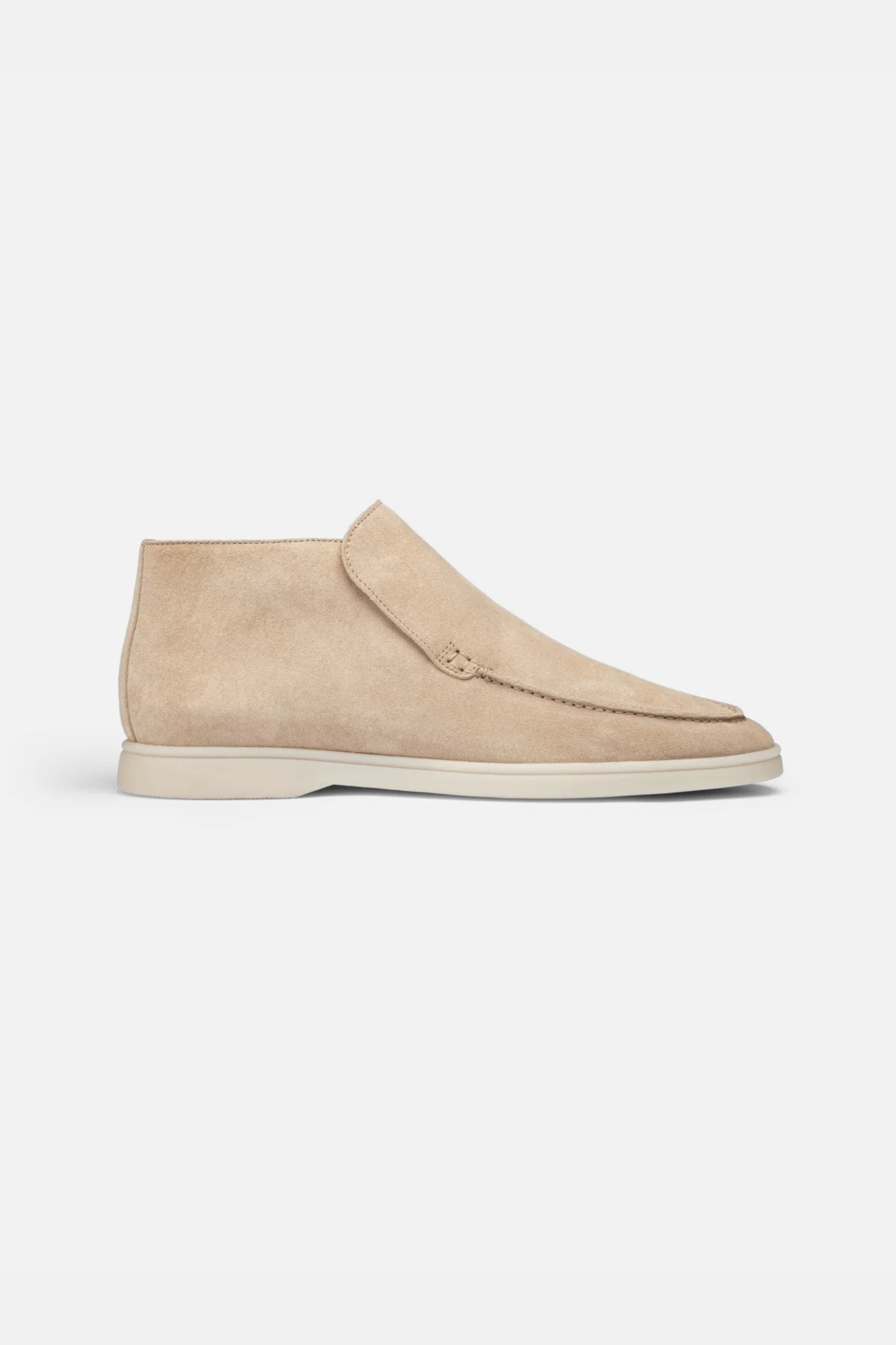 Hoge suede loafers zand