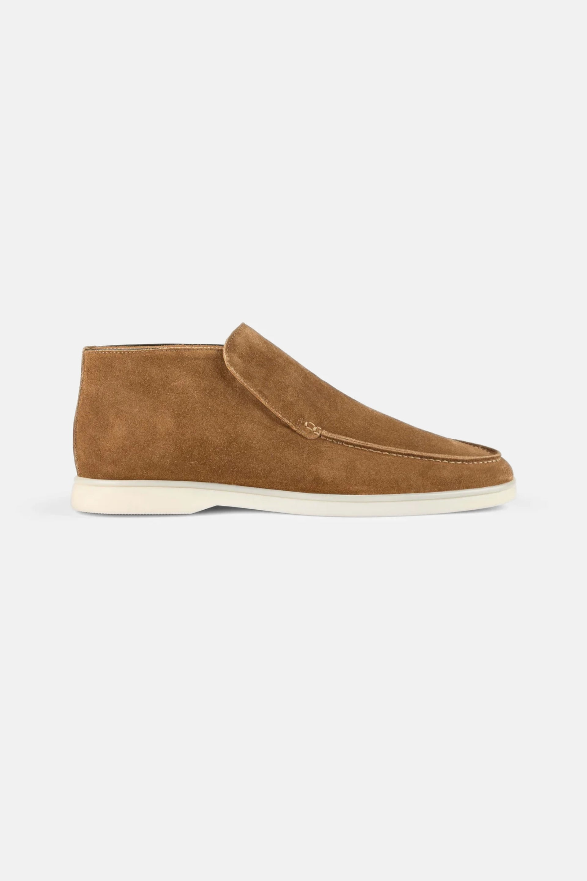 Hoge suede loafers caramel